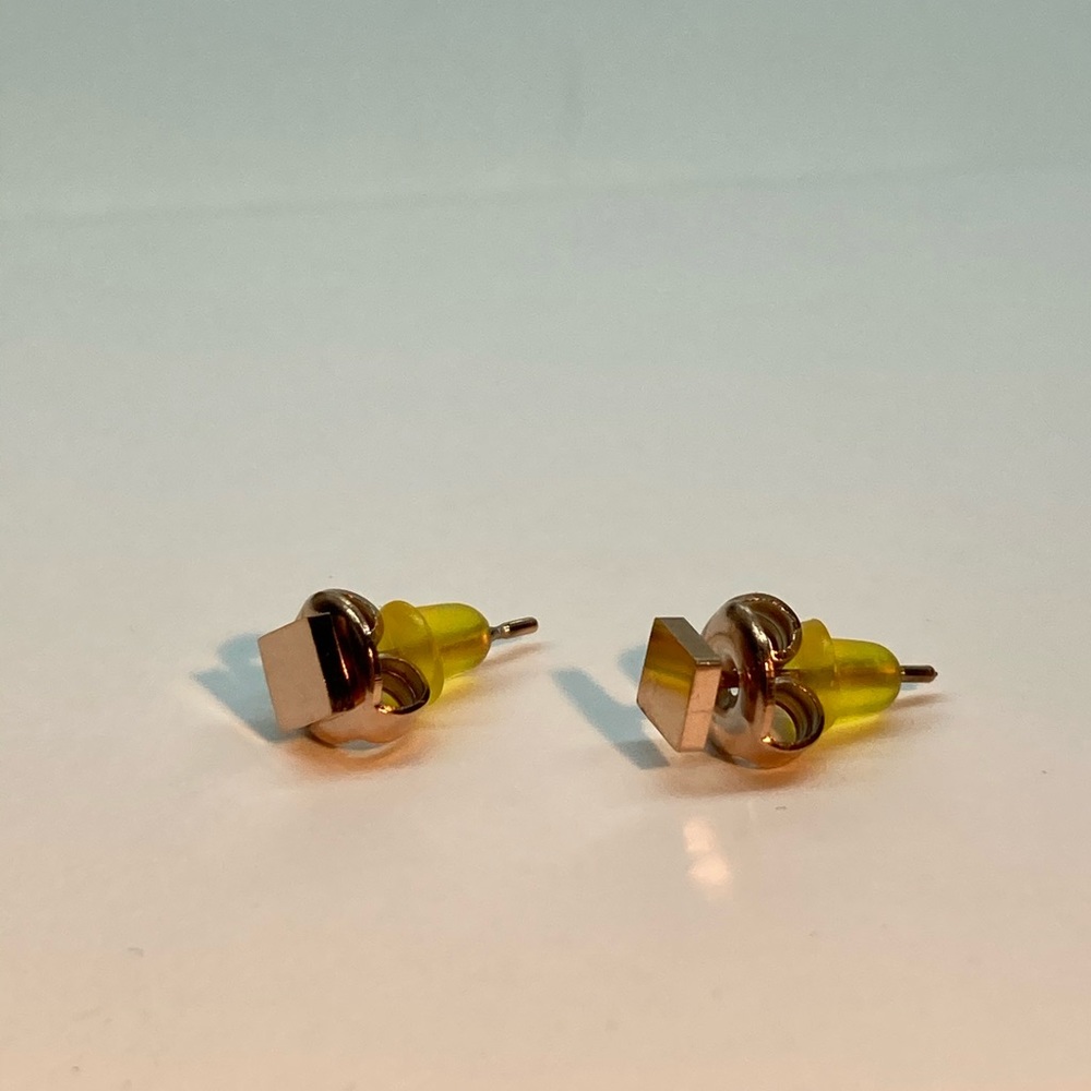 Stainless Steel Delicate Stud - Picture 3 of 3